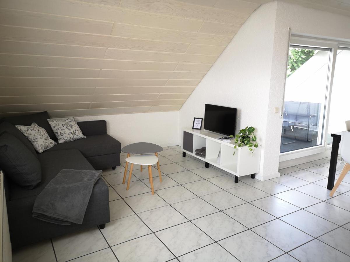 Familienfreundliche Ferienwohnung Mit Wohlfuehlbalkon Und Kostenlosem Parkplatz Nahe Messe Und Bodensee เมคเคนบอยเริน ภายนอก รูปภาพ